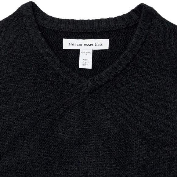 Amazon Essentials Men's Long-Sleeve Soft Touch V-Neck Sweater - Picture 3 of 5